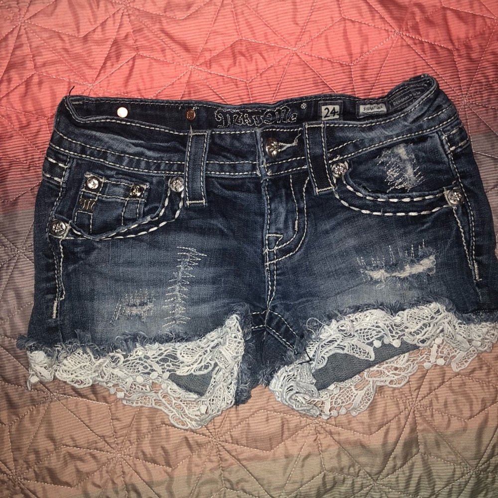 MISS ME SHORTS